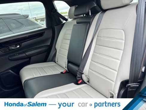 Used 2024 Honda CR-V Sport Touring image 13