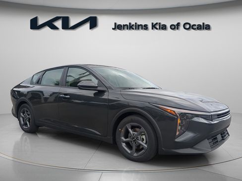 New 2025 Kia K4 LXS image 7