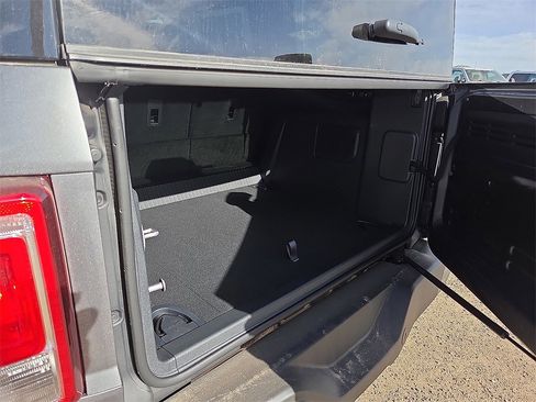 New 2025 Ford Bronco Big Bend image 8