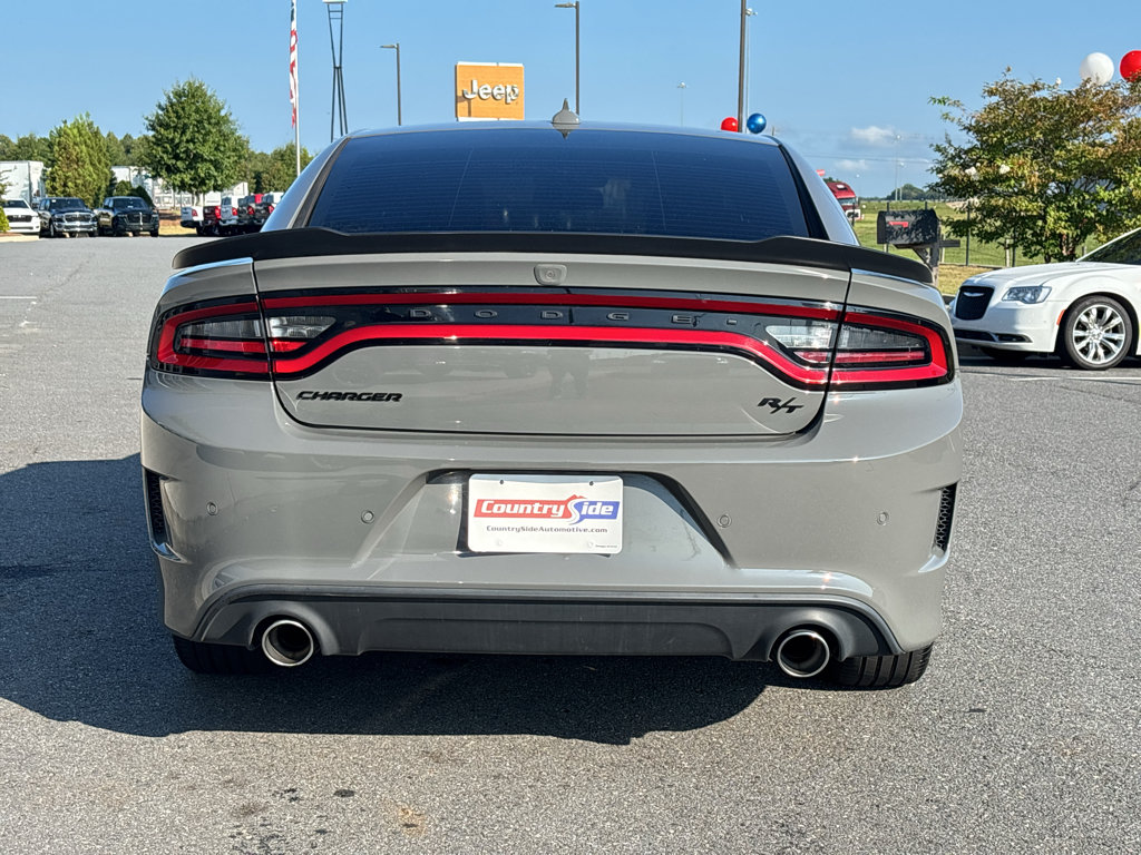 Used 2023 Dodge Charger R/T w/ Plus Group RWD image 10