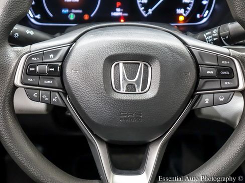 Used 2020 Honda Accord LX image 18