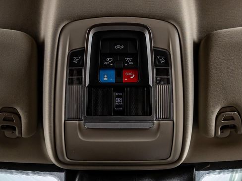 Used 2026 RAM 3500 Longhorn AWD/4WD image 21