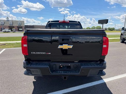 Used 2019 Chevrolet Colorado Z71 AWD/4WD image 6