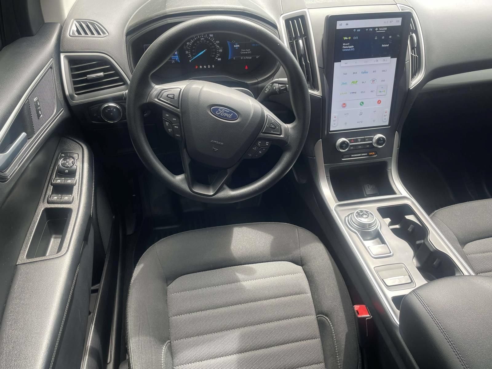 Used 2022 Ford Edge SE AWD/4WD image 11