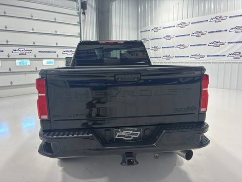 Used 2025 Chevrolet Silverado 2500 High Country w/ High Country Premium Package AWD/4WD image 5