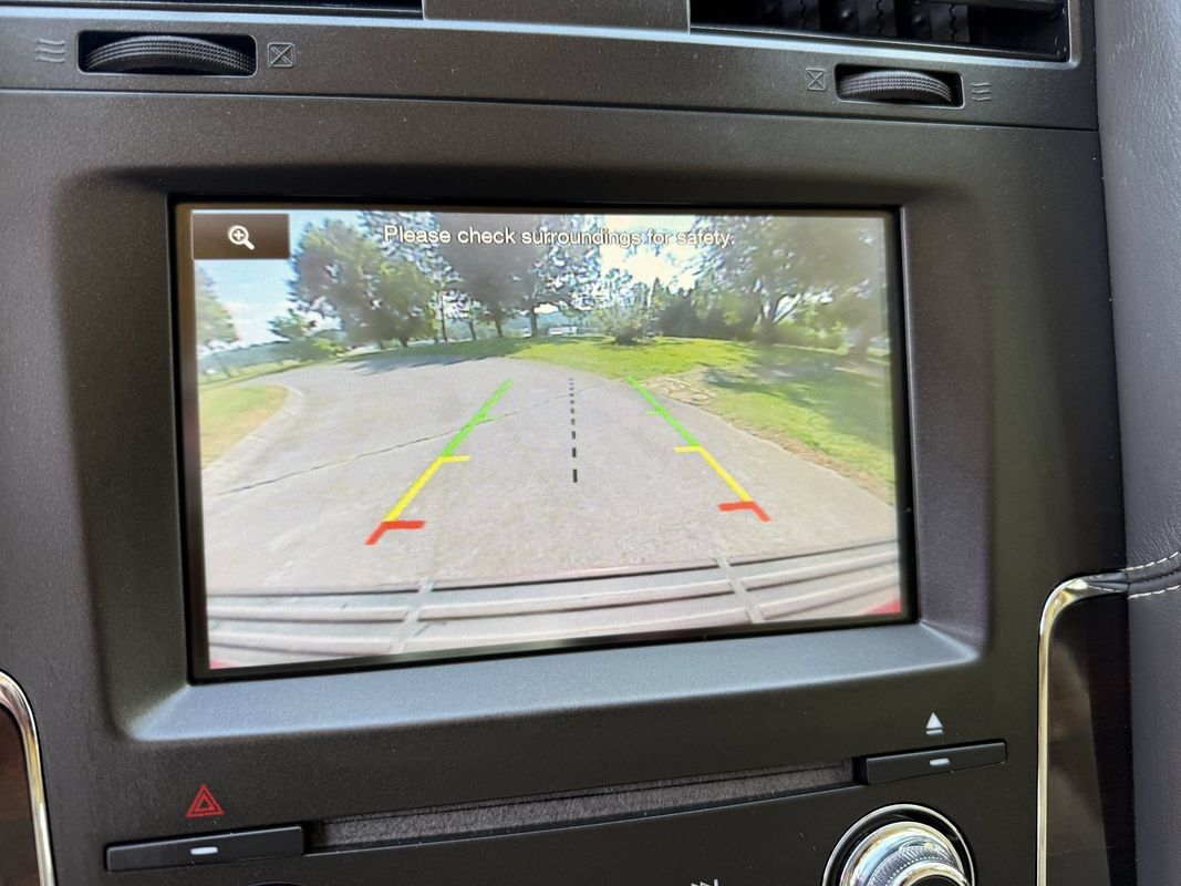 Used 2015 Lincoln Navigator 4WD w/ Equipment Group 101A Reserve image 25