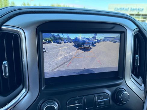 Used 2020 Chevrolet Silverado 1500 LT Trail Boss AWD/4WD image 31