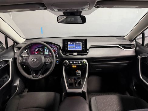 Used 2019 Toyota RAV4 XLE w/ All Weather Liner Package AWD/4WD image 9