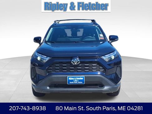 Used 2022 Toyota RAV4 XLE w/ Convenience Package AWD/4WD image 2