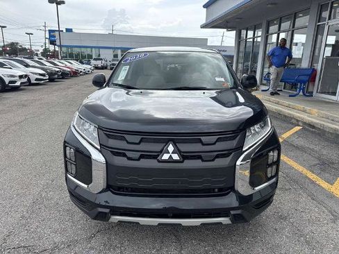 Used 2020 Mitsubishi Outlander Sport SE AWD/4WD image 2