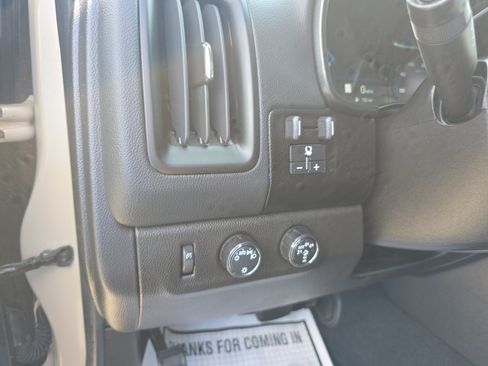 Used 2022 Chevrolet Colorado ZR2 AWD/4WD image 12
