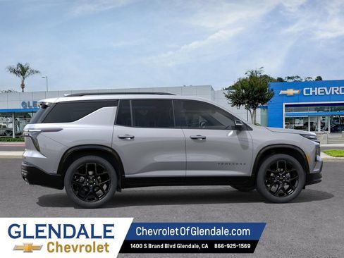 New 2026 Chevrolet Traverse RS FWD image 5