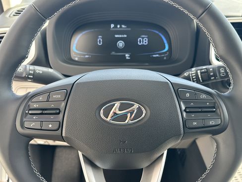 New 2026 Hyundai Venue SEL image 16