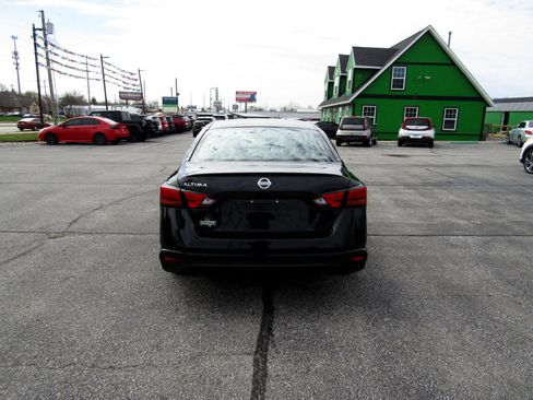 Used 2021 Nissan Altima 2.5 S image 6