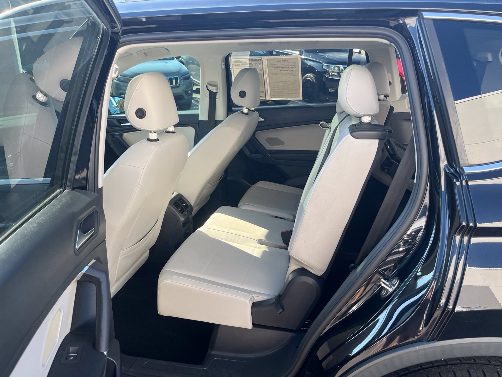 Used 2020 Volkswagen Tiguan SEL w/ 3rd Row Seat Package AWD/4WD image 26