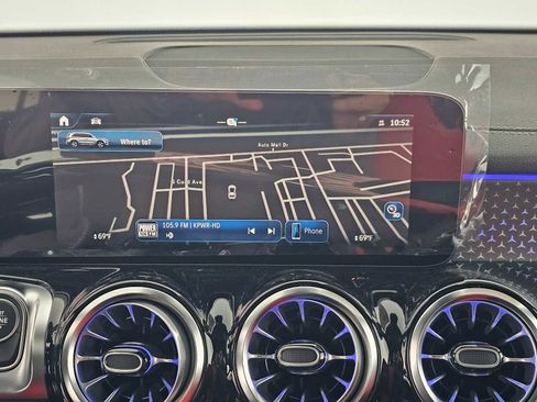 New 2026 Mercedes-Benz GLB 250 image 24