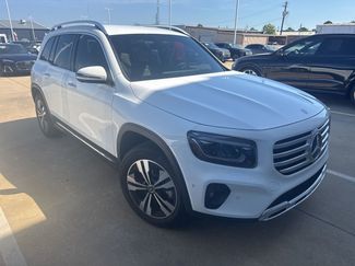 Used 2025 Mercedes-Benz GLB 250 video 2