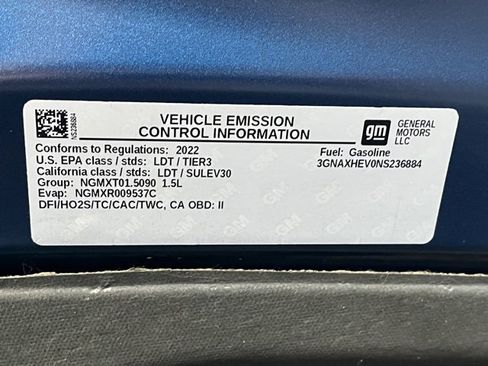 Used 2022 Chevrolet Equinox LS image 28