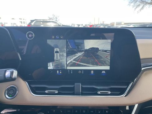 New 2026 Chevrolet Equinox ACTIV w/ Convenience Package III image 30