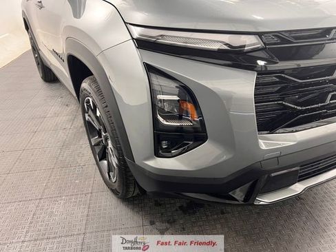 New 2026 Chevrolet Equinox RS w/ Convenience Package III FWD image 10