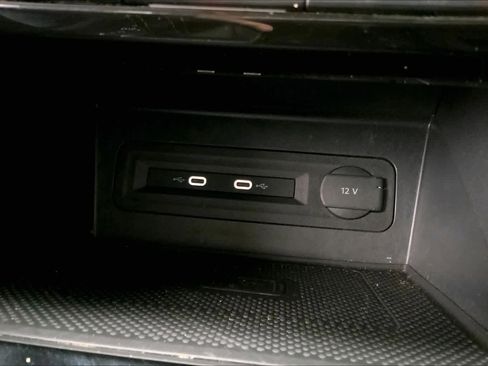 Used 2023 Volkswagen Atlas SE FWD image 34