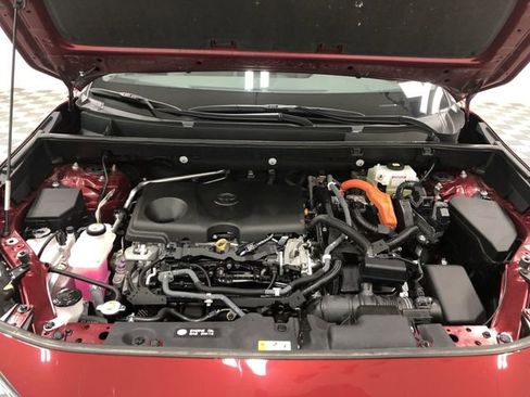 Used 2021 Toyota RAV4 Limited AWD/4WD image 25