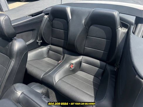 Used 2022 Ford Mustang GT Premium RWD image 17