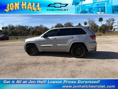 Used 2018 Jeep Grand Cherokee Altitude image 6