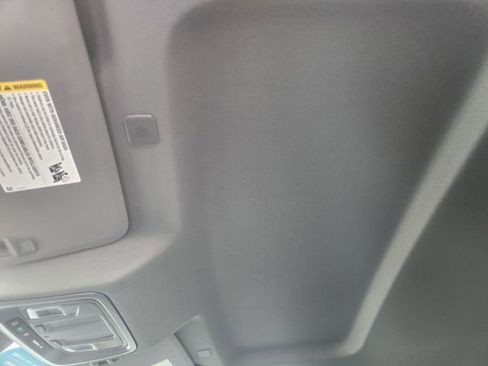 Certified 2025 Chevrolet Silverado 1500 Custom image 27