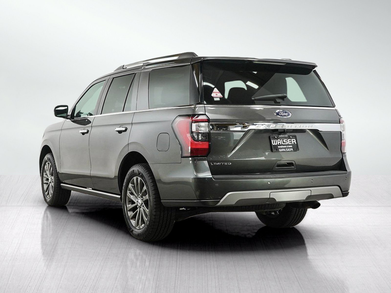 Used 2019 Ford Expedition Limited AWD/4WD image 3