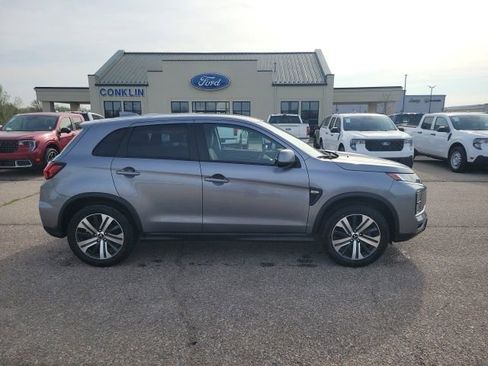 Used 2024 Mitsubishi Outlander Sport ES image 18