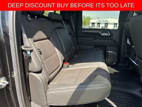 Used 2024 Chevrolet Silverado 2500 High Country w/ Technology Package AWD/4WD image 23