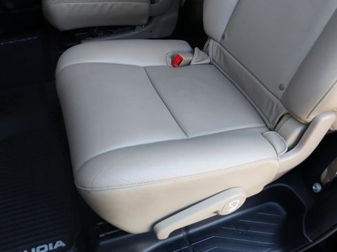 Used 2014 Toyota Sequoia Limited image 48