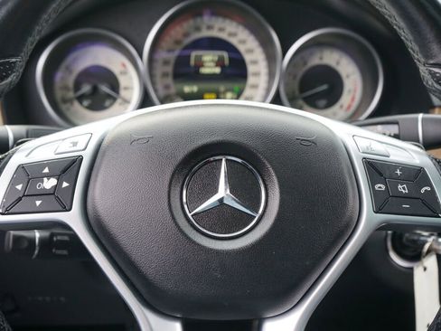 Used 2014 Mercedes-Benz E 350 Sedan image 22