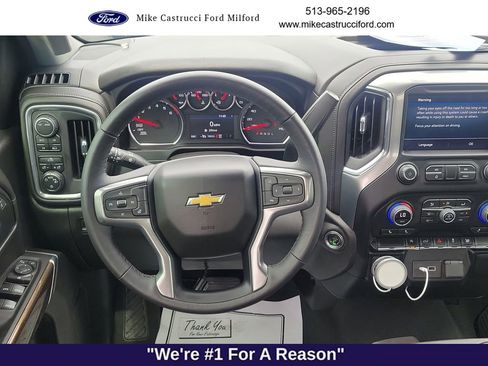 Used 2022 Chevrolet Silverado 1500 LT AWD/4WD image 11