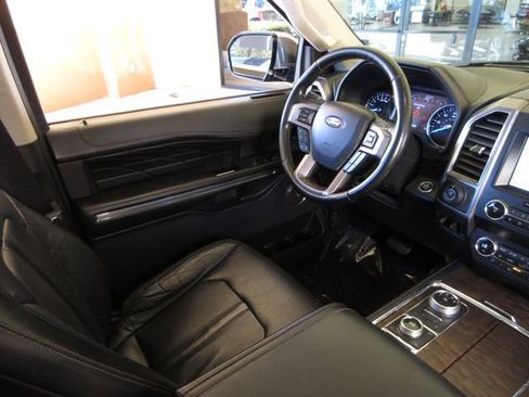 Certified 2020 Ford Expedition Platinum image 22