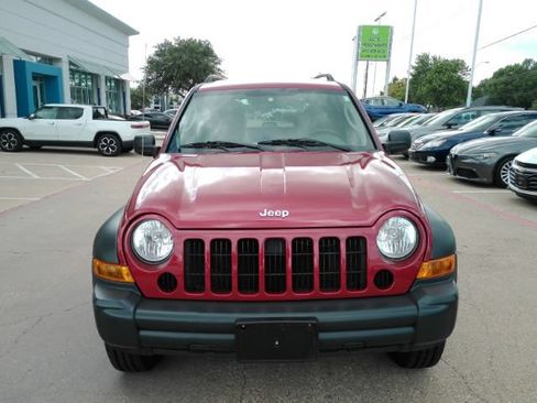 Used 2006 Jeep Liberty Sport RWD image 2