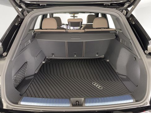 New 2026 Audi Q5 Premium AWD/4WD image 13