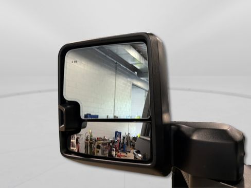 Used 2023 GMC Sierra 3500 Denali w/ Denali Black Diamond Edition AWD/4WD image 14