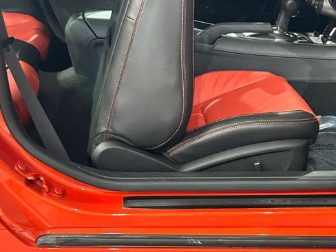 Used 2010 Chevrolet Camaro SS w/ Interior Accent Trim Package RWD image 42