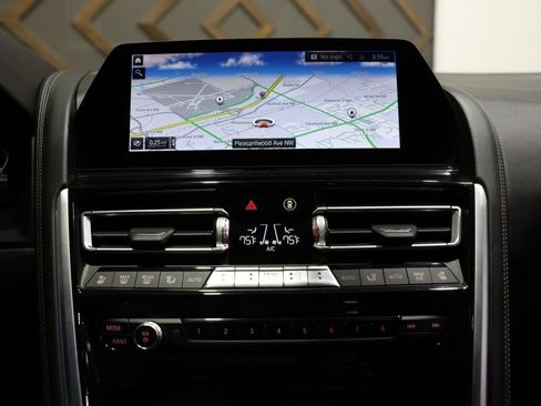 Used 2022 BMW M850i xDrive Coupe image 25