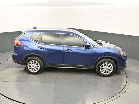 Used 2020 Nissan Rogue S image 49