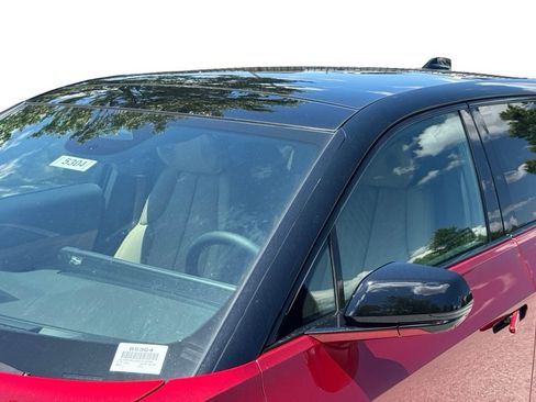 New 2025 Cadillac Lyriq Sport image 11