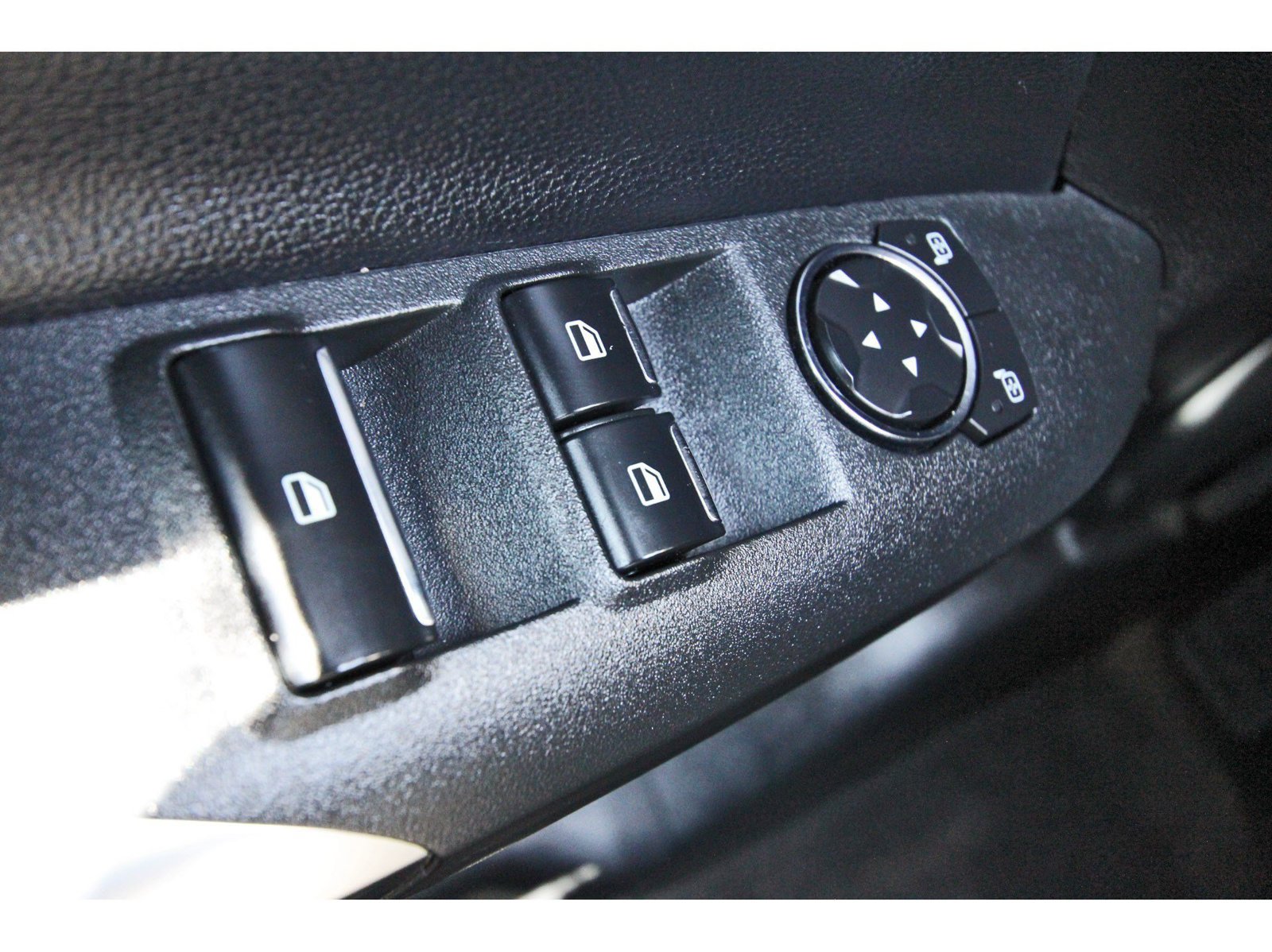 Used 2021 Ford Mustang Premium RWD image 22