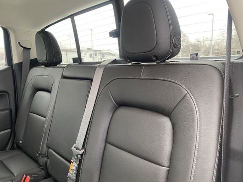 Used 2021 Chevrolet Colorado LT w/ LT Convenience Package image 28