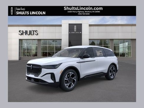 New 2026 Lincoln Nautilus Premier w/ Jet Appearance Package image 1