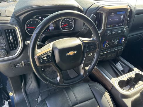 Used 2021 Chevrolet Silverado 3500 High Country image 18