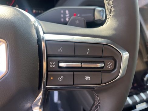 New 2026 GMC Yukon Denali w/ Sun & Power Step Package image 21