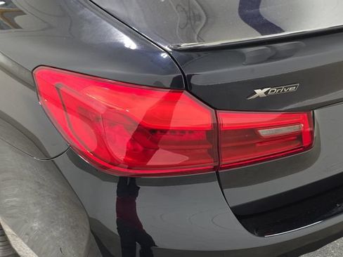 Used 2019 BMW M550i xDrive w/ Premium Package 2 AWD/4WD image 32