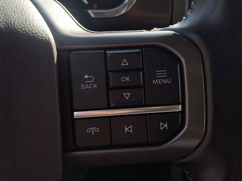 Used 2022 Ford F150 Lariat w/ Trailer Tow Package image 22